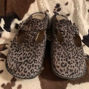 Alegria mules size 39.  9